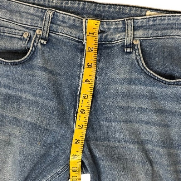 Rag & Bone Dre Low Rise Slim Boyfriend Jeans Womens size
29 Blue Shark Bite Hem - Picture 11 of 12